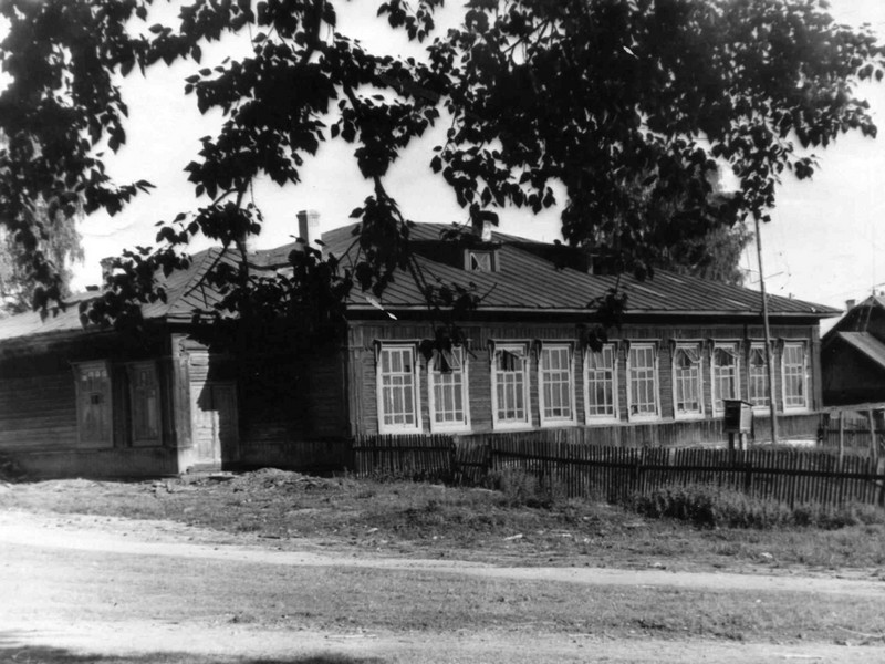 здание церковно-приходской школы 1896 года здание церковно-приходской школы 1896 года